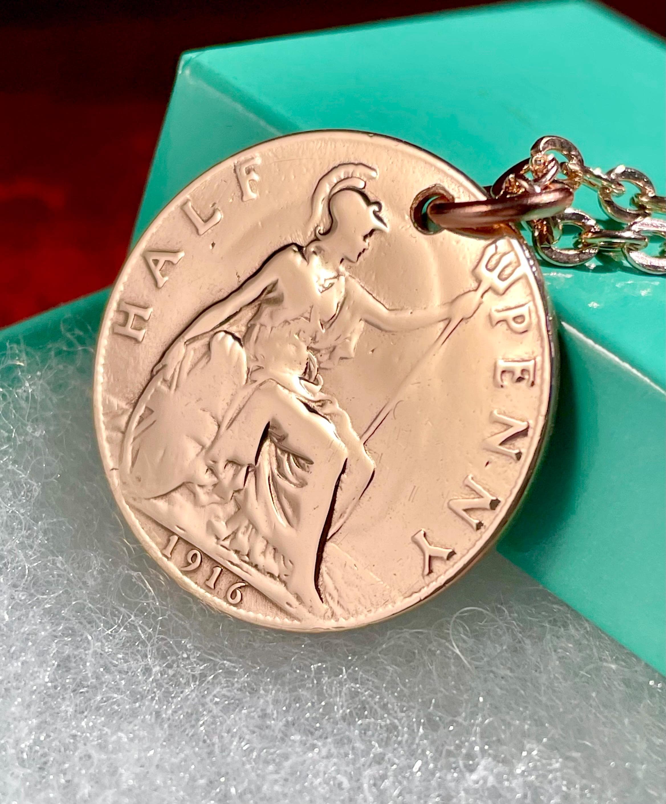 Vtg 60s Brutalist Gold Chain Belt - 1967 British Half Penny Coin Charm 1967 Half Penny - Etsy main image 4