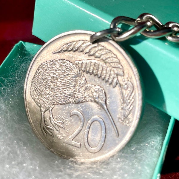 Kiwi Keyring, Made with a Genuine New Zealand 20 Cent Coin, Dated 1967 – 1989, Collectable  Keepsake Coin Keychain