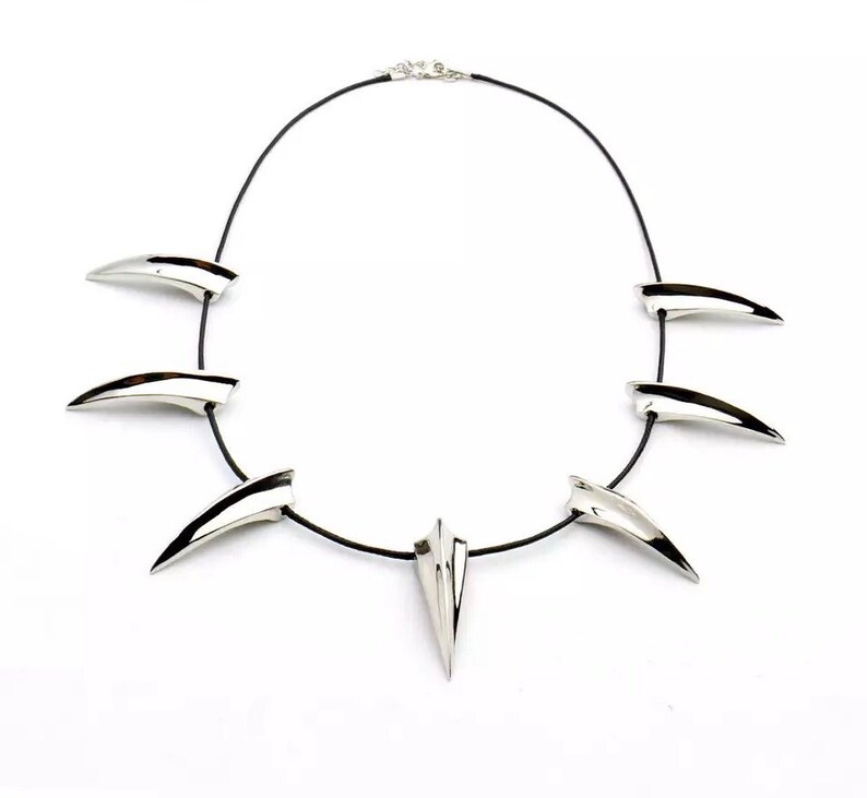Marvel Black Panther King of Wakanda T/'Challa Necklace