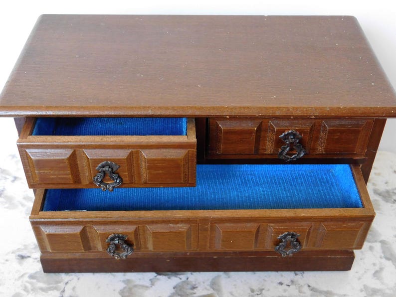 Blue velvet trinket storage. Jewelry chest Vintage jewelry box Jewelry organizer display case Vintage armoire Velvet-lined jewelry case