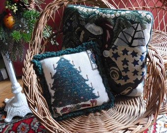 Vintage Christmas Tree Tapestry Accent Pillow