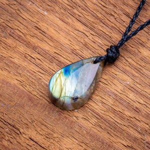 Rainbow labradorite teardrop gem pendant - Handmade with adjustable wax cord - Simple jewelry gift for Christmas