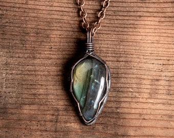 Labradorite Crystal Pendant - Gemstone Necklace - Wire Wrapped Jewelry - Handmade Copper Jewelry - Made in Canada