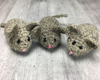 Cat toy | 3pc Crochet mouse with organic catnip | 100% wool in and out | Mouse cat toy | Catnip cat toy | Rat cat toy | Wool mouse cat toy