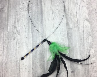 Cat toy | XL feather crown- green | Feather cat toy | Big feather bush cat teaser toy |Interactive cat toy | Strong and durable |