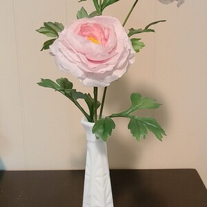 Vintage 9&quot; Hoosier MILK GLASS  Bud Vase