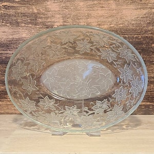 1980&#39;s Princess House® FANTASIA® Oval Vegetable Bowl