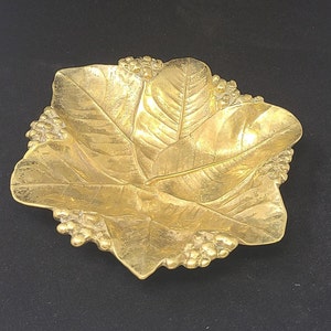 1950er Virginia Metalcrafters ZITRONENBLÄTTER Messingschüssel