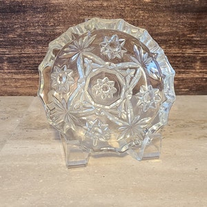 1960&#39;s Anchor Hocking EARLY AMERICAN PRESCUT 5.25&quot; Glass Ashtray