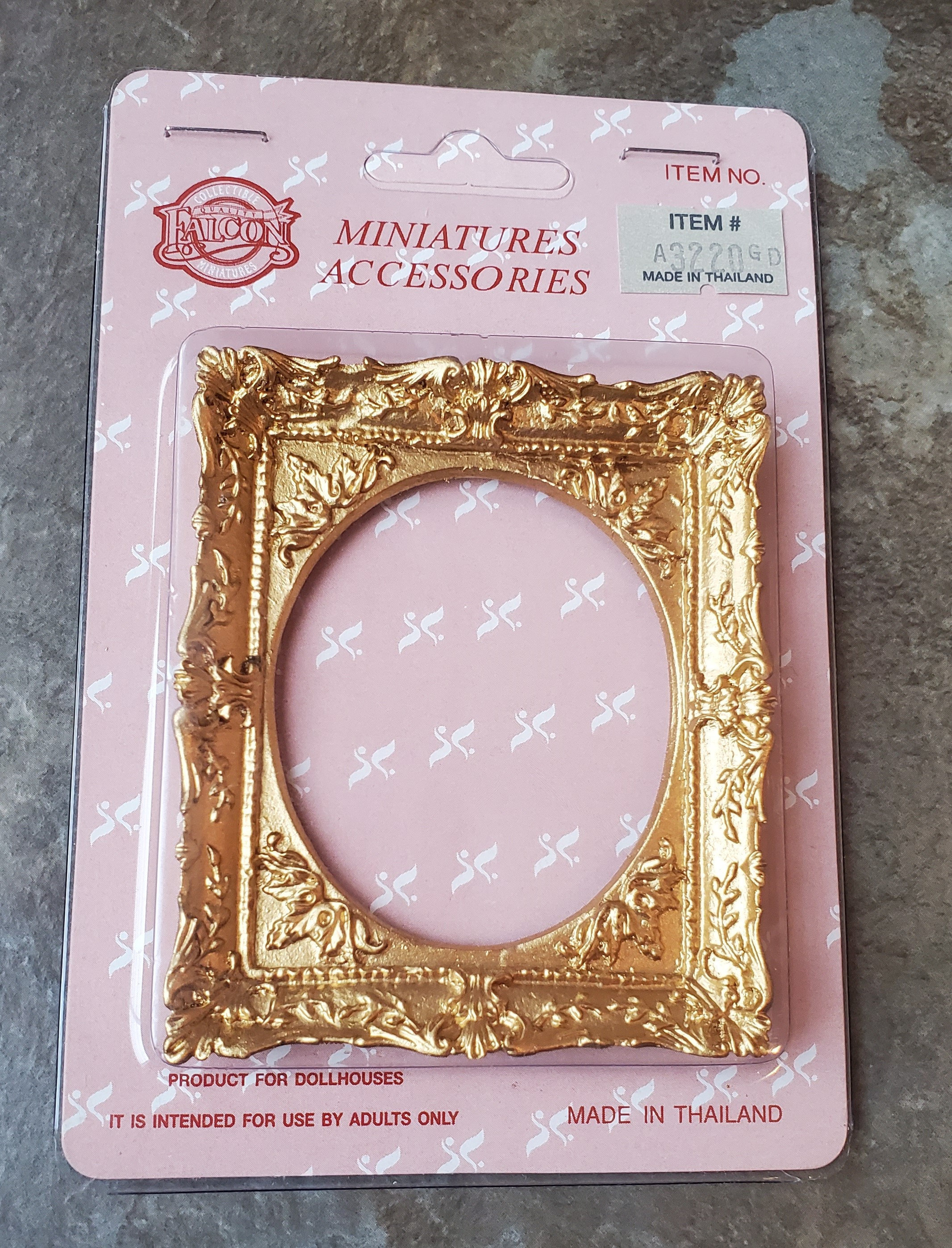 Dollhouse Miniature Large Fancy Gold Picture Frame for Painting 1:12 Scale