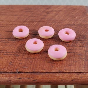 Dollhouse Donuts x5 with Pink Frosting 1:12 Scale Miniature Food Dessert Bakery