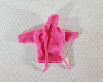 Dollhouse Miniature Pink Hoodie or Robe 1:12 Scale Clothes Wearable fits 6" Phicen