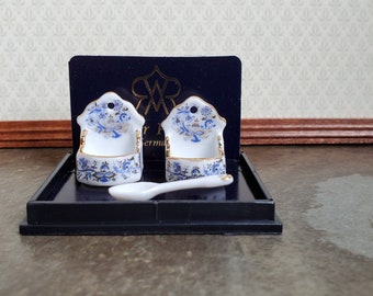 Dollhouse Miniature Salt Cellars Reutter Porcelain 1:12 Scale Blue White Gold