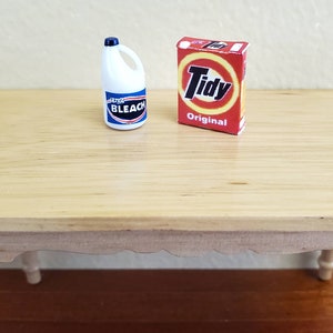 Dollhouse Miniature Bleach & Boxed Laundry Detergent 1:12 Scale Laundry Room