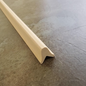 Dollhouse Roof Top Peak Ridge Molding Trim 5/8" x 18" 1:12 Scale HW7060