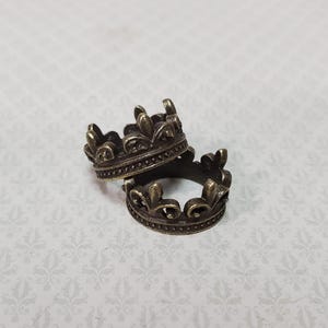 Tiny Crowns Bronze Metal Set of 2 Miniatures Jewelry Model Making Dollhouse