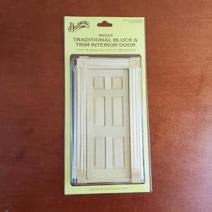 Dollhouse Miniature Door 6 Panel Interior with Head Blocks 1:12 Scale by Houseworks #6025