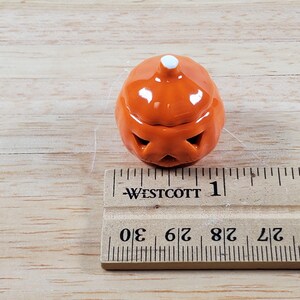 Dollhouse Pumpkin Jar for Halloween Decor Ceramic 1:12 Scale Miniature image 4