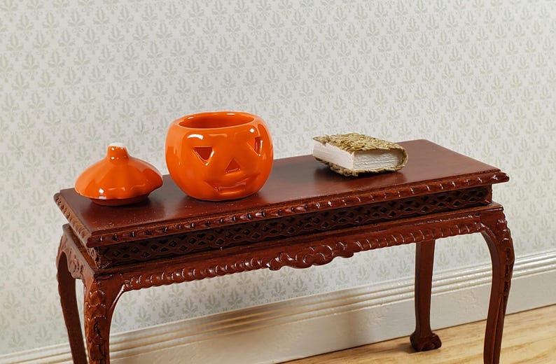 Dollhouse Pumpkin Jar for Halloween Decor Ceramic 1:12 Scale Miniature image 3