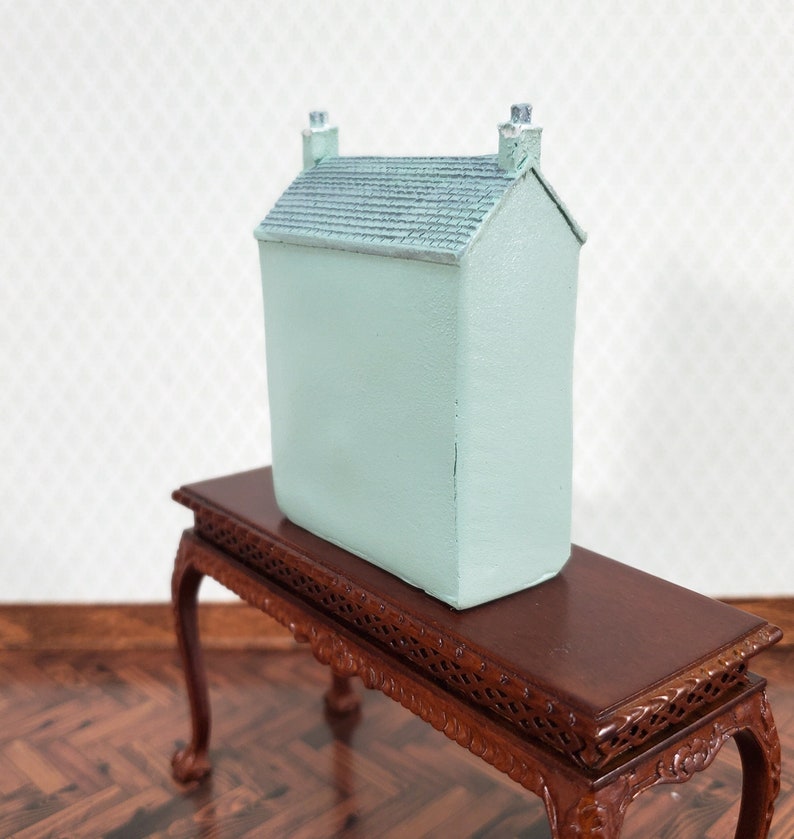 1:144 Scale Dollhouse Resin Miniature The Classical Dolls House Blue/Green image 4