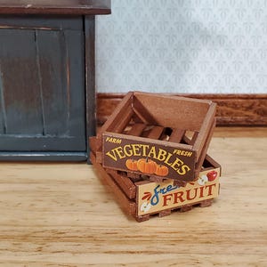 Dollhouse 2 Small Wood Crates for Fruits and Vegetables 1:12 Scale Kitchen Miniatures