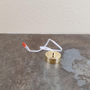 Dollhouse Miniature Battery Light Bulb RED Flashing on String 1:12 Scale