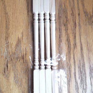 Dollhouse Miniature Veranda Porch Corner Posts 4 Pieces 1:12 Scale 12&quot; Long Wood
