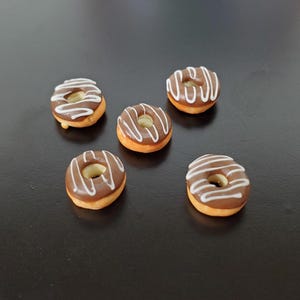 Dollhouse Donuts x5 Chocolate Frosted White Drizzle 1:12 Scale Miniature Food