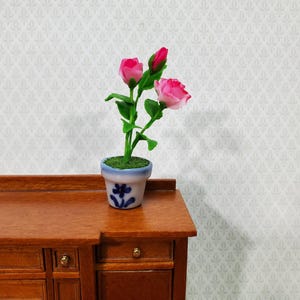 Dollhouse Pink Roses Flowers in Blue & White Ceramic Pot 1:12 Scale Miniature Plant