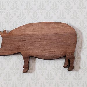 Dollhouse Pig Cutting Board Walnut Wood 1:12 Scale Miniature Kitchen Accessory