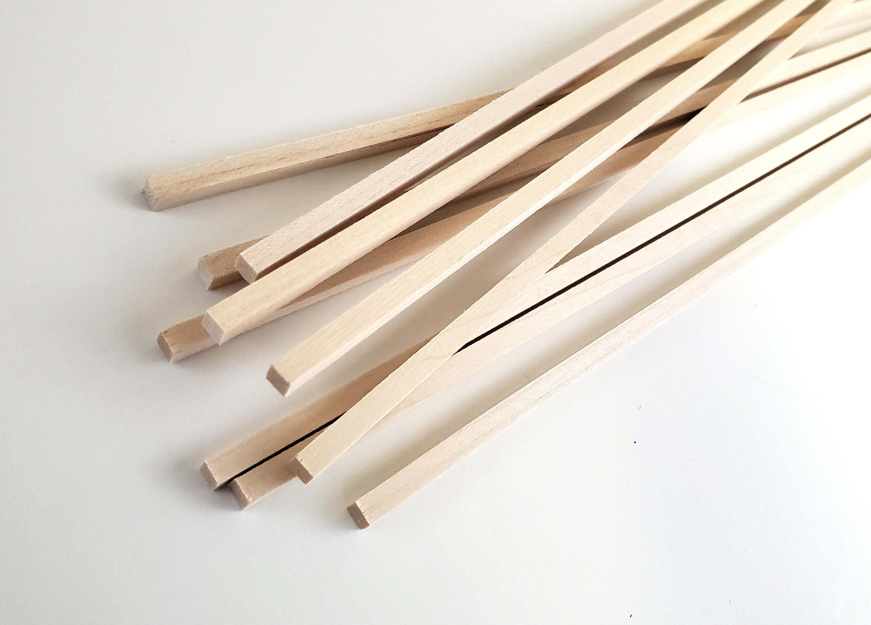 100ct Woodpeckers Crafts, DIY Unfinished Wood 18 x¼ Dowel Rods, Pack of 100 Natural