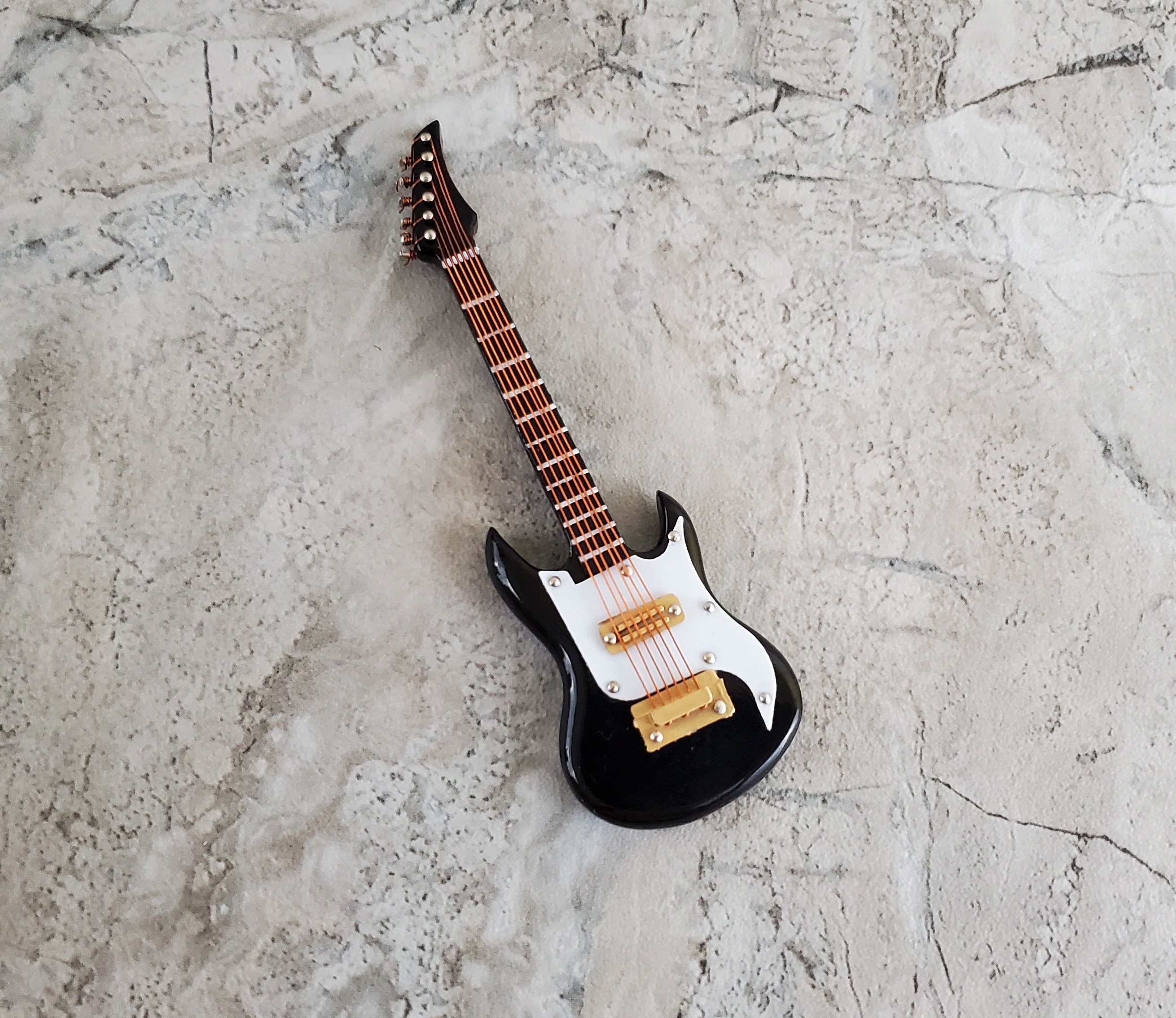 Miniature Ibanez Electric Guitar 4 Instrument Prop Model photo