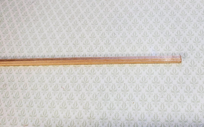 Dollhouse Miniatures Chair Rail or Trim Molding 3/16" wide x 18" long 1:12 Scale image 2