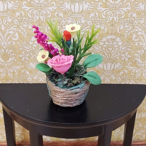 Dollhouse Flowers in a Natural Fiber Basket Pinks Reds Yellows 1:12 Scale Miniature