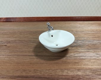 Dollhouse Miniature Sink Top Round White for Kitchen or Bathroom Ceramic 1:12 Scale