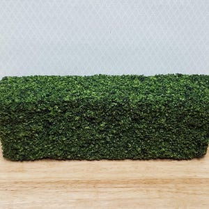 Miniature Large Green Hedge Model RR Dioramas Dollhouses Scenery Prop