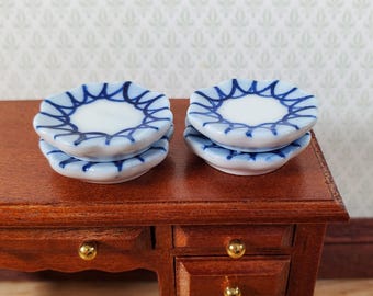 Dollhouse Dinner Plates Blue and White Ceramic Set of 4 1:12 Scale 15/16"