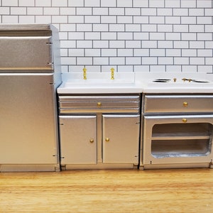 Dollhouse Kitchen Set Stove Refrigerator Sink Modern Silver 1:12 Scale Furniture