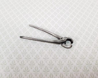 Dollhouse Blacksmith Tongs Metal 1:12 Scale Miniature by Sir Thomas Thumb