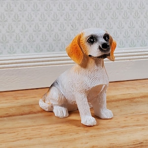 Dollhouse Puppy Dog Beagle or Lab Sitting Large 1:12 Scale Miniature Retriever