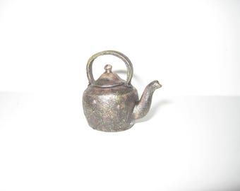 Dollhouse Miniature Stove Kettle Large Faux Cast Iron for 1:12 scale house