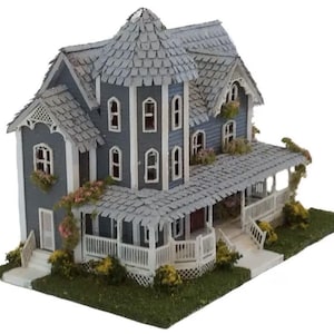 1:144 Scale Dollhouse KIT Tiny Victorian Gothic Mansion 9 Rooms with Greenery