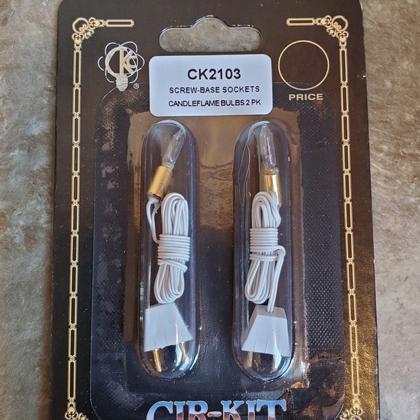Dollhouse Miniature Screw Base Sockets with Candle Bulbs & Plug x2 1:12 Scale CK2103