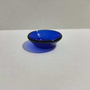 Dollhouse Miniature Serving Bowl Cobalt Blue Glass Decorative 1:12 Scale