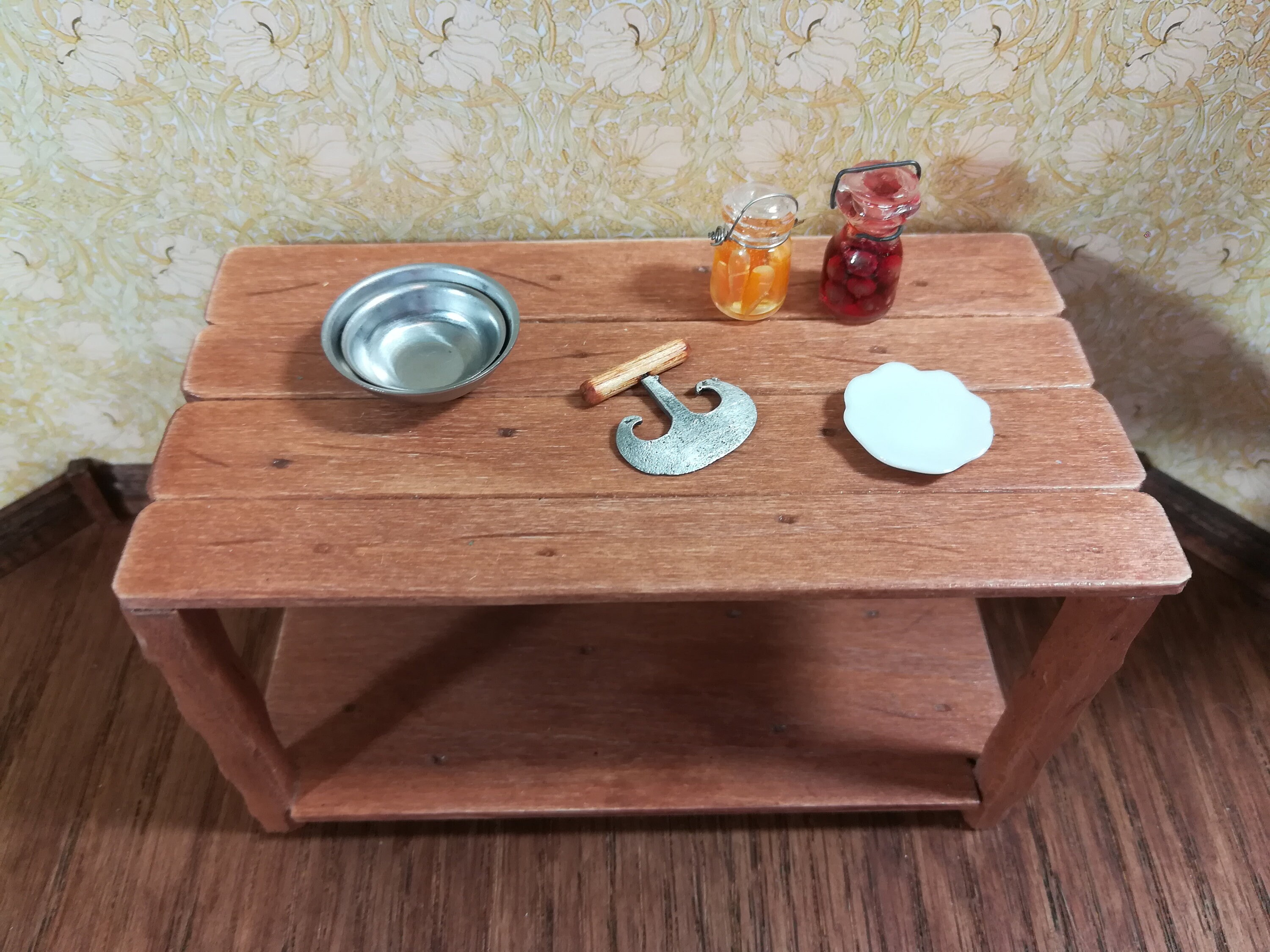 Sir Thomas Thumb Handcrafted Wood /& Metal Food Chopper 1:12 Dollhouse Miniatures