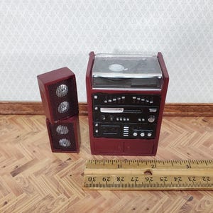 Dollhouse Stereo System with Turntable Record Player Retro Style 1:12 Scale Resin image 7