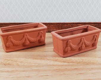 Dollhouse Terra Cotta Pots Planters Set of 2 Unglazed 1:12 Scale Miniature
