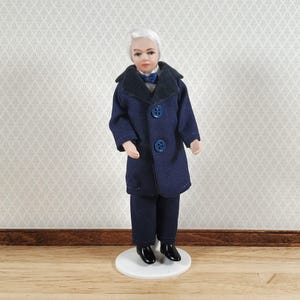 Dollhouse Grandpa Grandfather Porcelain Doll Sophisticated 1:12 Scale Miniature