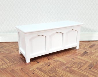 Dollhouse Chest Blanket Trunk 1:12 Scale Miniature Furniture White Wood