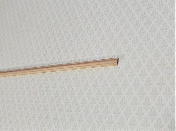 Dollhouse Miniatures Chair Rail or Trim Molding 3/16" wide x 18" long 1:12 Scale